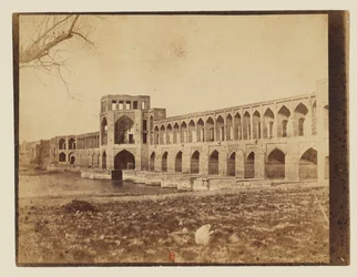 Isfahan, Khaju Bridge